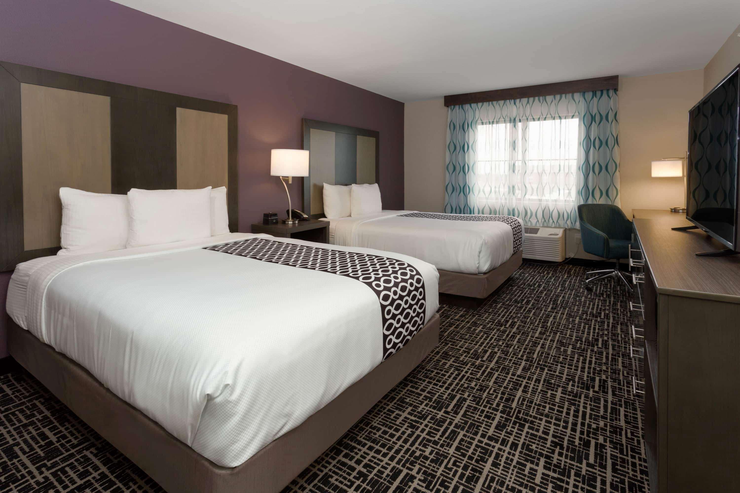 Hotel La Quinta By Wyndham Wichita Airport Exterior foto